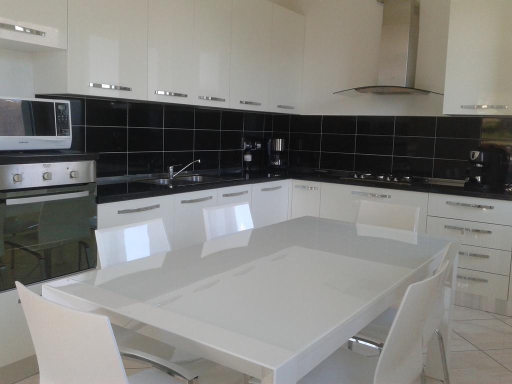 Casa Azalea Villa San Siro  Bilik gambar